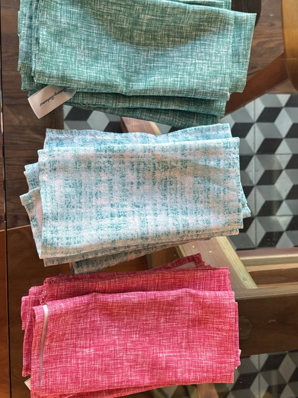 Tommy Bahama Linen-Texture Napkins in Teal, Aqua & Pink